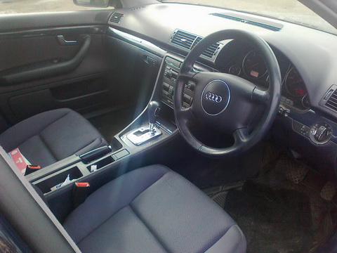 Naudotos automobilio dalys Audi A4 2002 2.5 Automatinė Universalas 4/5 d.  2012-03-27